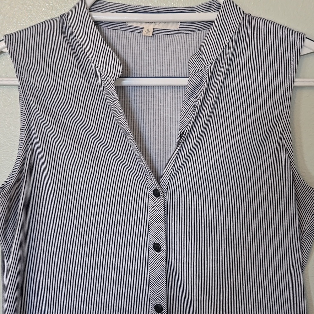 Eden & Olivia | Blue Striped Sleeveless Button Down Shirt Size Small